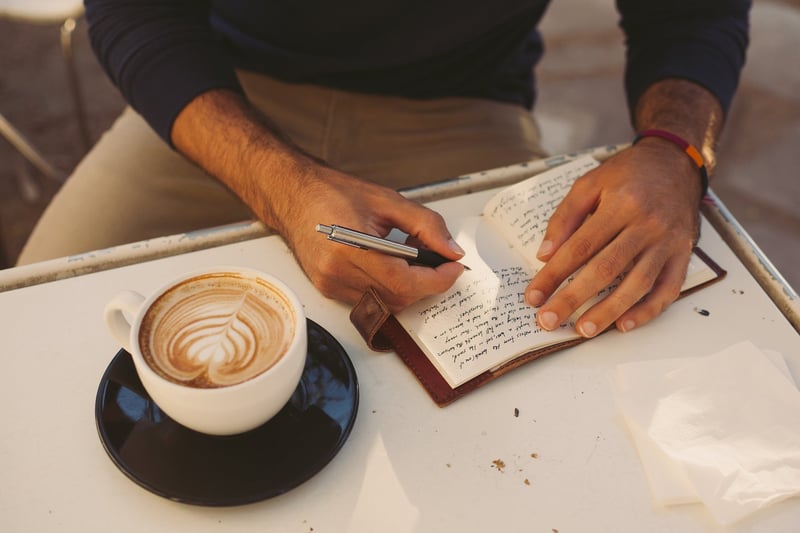 Escribe para salir de la ansiedad: 6 beneficios de escribir un diario