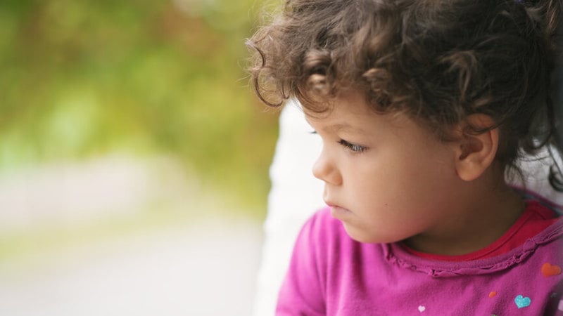 Trauma infantil: 3 pasos para empezar a sanar