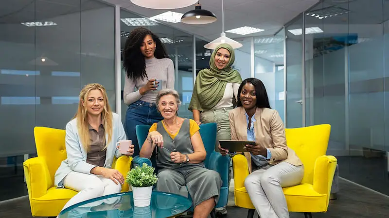 5 maneras de adoptar la diversidad cultural en el lugar de trabajo