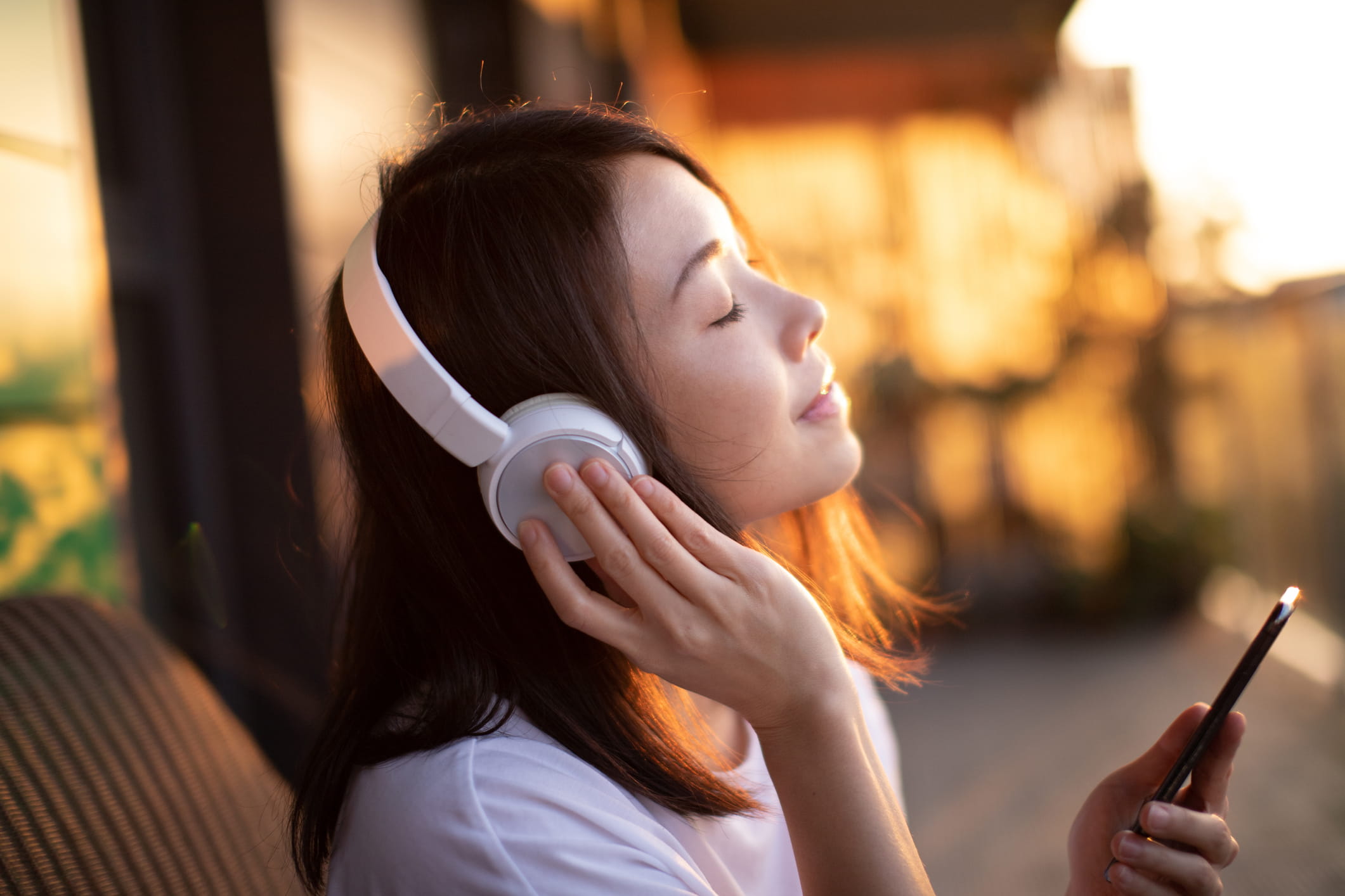 Sonido encendido, distracciones apagadas: cómo usar la música para concentrarse