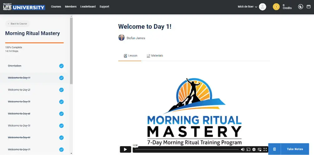 Revisión del curso Morning Ritual Mastery: comience el día de forma proactiva