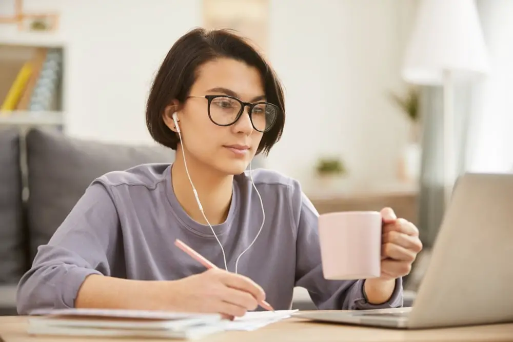 ¡Vamos mamá! 10 mejores trabajos desde casa para mamás