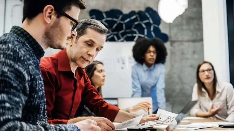 30 ejemplos de retroalimentación de liderazgo para gerentes