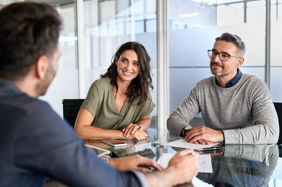 Consigue un ascenso: prepárate para estas preguntas de la entrevista interna