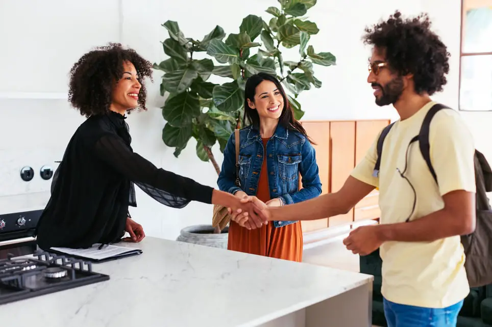 Haz la conexión: 10 formas efectivas de conectarte con la gente