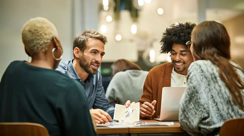 ¿Cómo tener más impacto? El coaching entre pares puede acelerar el desempeño del equipo