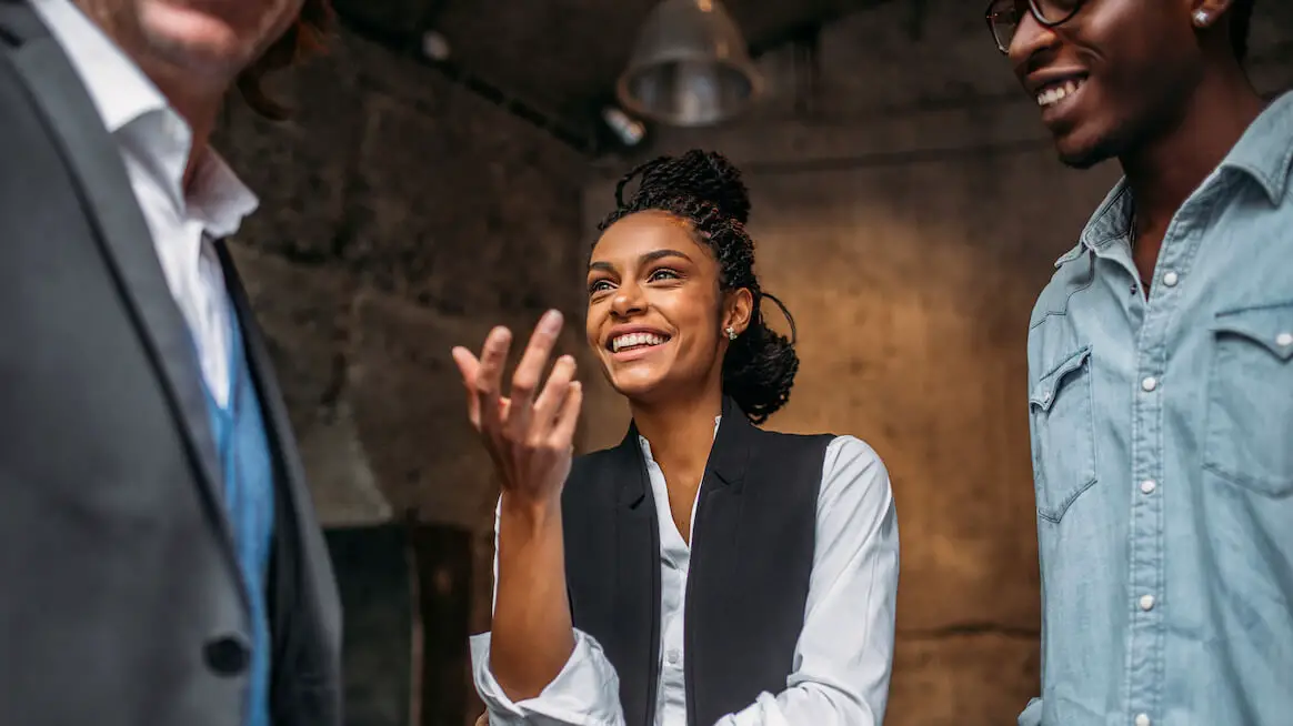 ¿Qué se necesita para tener conversaciones valientes en el trabajo?